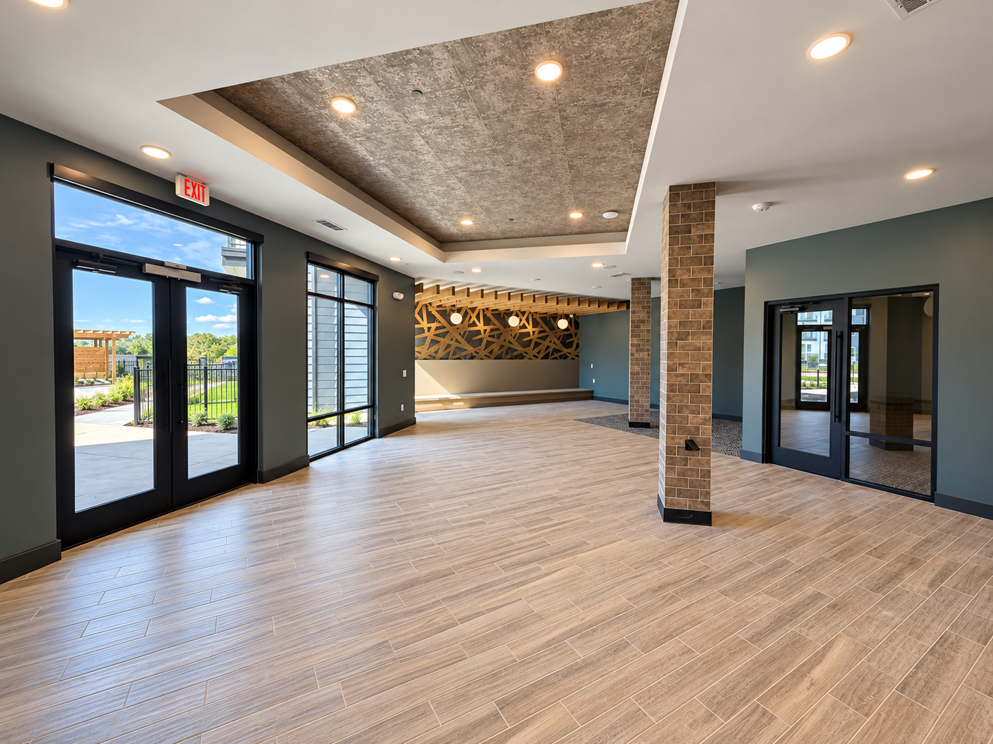 Clubroom glazing and coordinated glass entrances